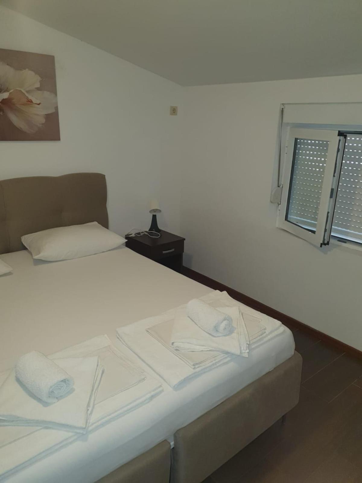 Sea View Apartments Herceg Novi Szoba fotó